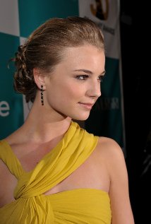 Emily VanCamp